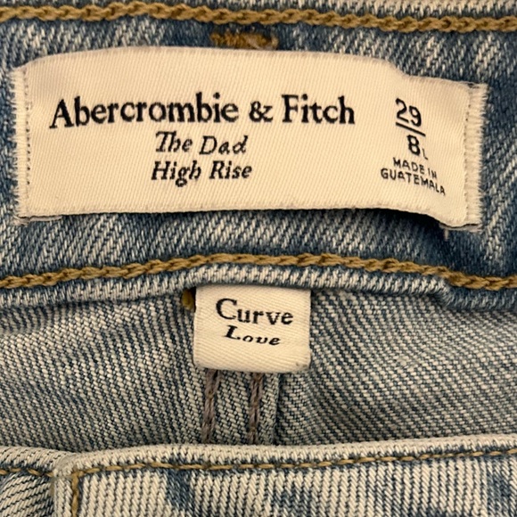 Abercrombie CURVE LOVE high rise dad jean high rise-washed but never worn - Picture 2 of 4